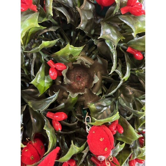 Vintage Christmas Holly Candle Holder Centerpiece With Red Berries & Elf Accents - Picture 5 of 7
